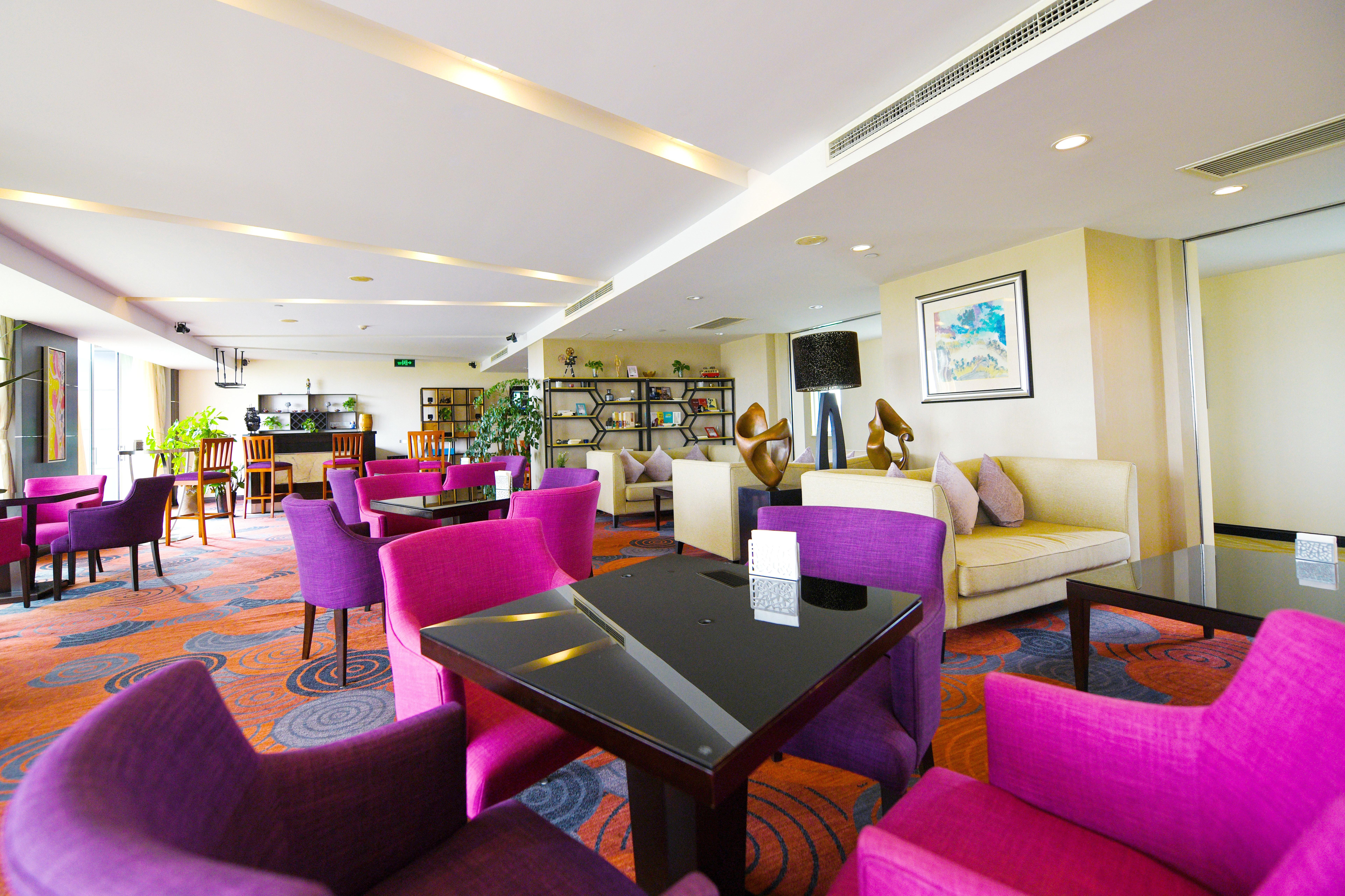 Crowne Plaza Shanghai Xiayang Lake, an IHG Hotel Qingpu Bagian luar foto