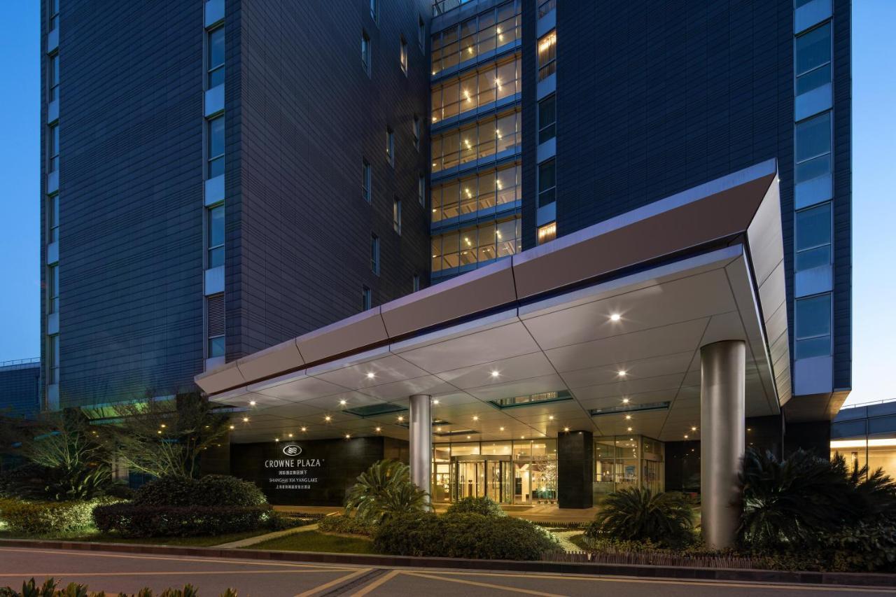 Crowne Plaza Shanghai Xiayang Lake, an IHG Hotel Qingpu Bagian luar foto